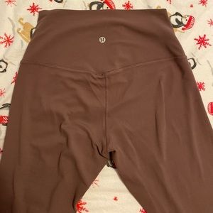 Lululemon leggings